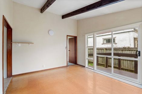 Photo of property in 2/14 Frederick Street, Waltham, Christchurch, 8011