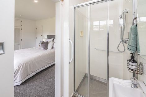 Photo of property in 26 Parkes Avenue, Saint Johns Hill, Whanganui, 4501