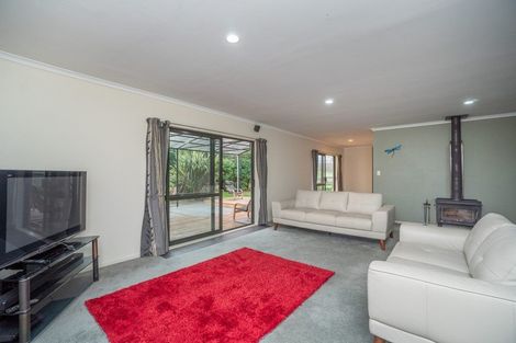 Photo of property in 17 Raukawa Road, Ashhurst, Palmerston North, 4470