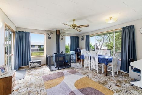 Photo of property in 28 Newcastle Street, Riversdale, 9776
