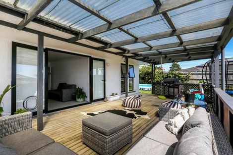 Photo of property in 105 Parklands Avenue, Bell Block, New Plymouth, 4312