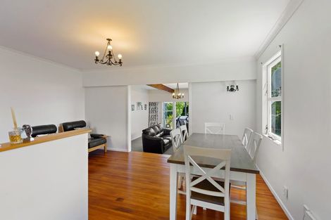 Photo of property in 10 Matai Street, Waikanae, 5036