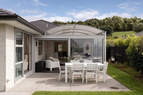 Photo of property in 6 Lakeside Terrace, Omokoroa, 3114