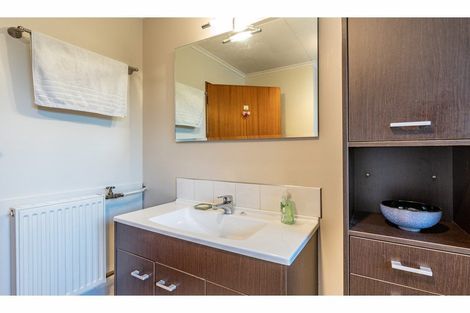 Photo of property in 212 High Street, Oxford, 7430