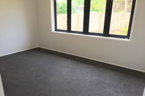 Photo of property in 69a Totara Road, Te Atatu Peninsula, Auckland, 0610