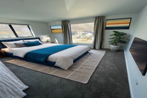 Photo of property in 16 Grain Close, Jacks Point, 9371