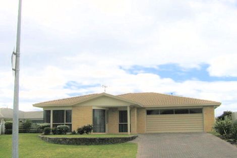 Photo of property in 8 Halesia Place, Mount Maunganui, 3116