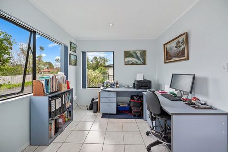 Photo of property in 42b Redwing Street, Browns Bay, Auckland, 0630
