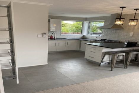 Photo of property in 1/104 Picton Avenue, Riccarton, Christchurch, 8011