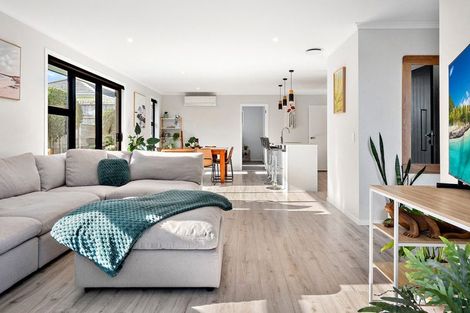 Photo of property in 19a Augusta Rise, Omokoroa, 3114