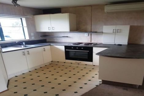 Photo of property in 55 Farnborough Street, Aranui, Christchurch, 8061