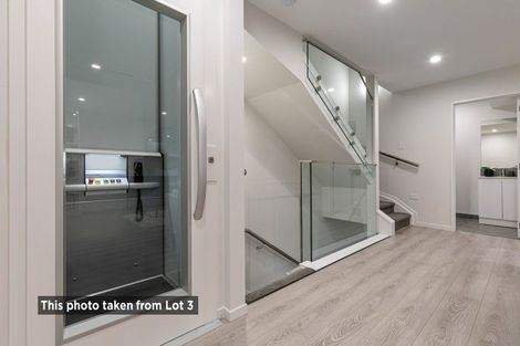 Photo of property in 19d Hastings Road, Mairangi Bay, Auckland, 0630