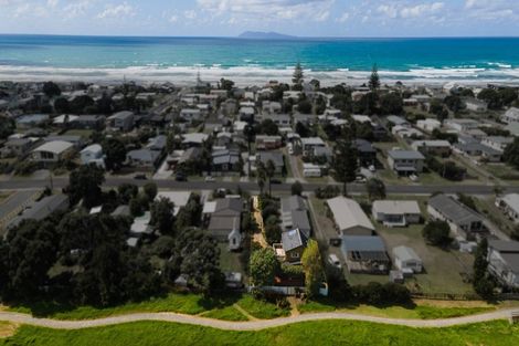 Photo of property in 18a Hillview Road, Waihi Beach, 3611