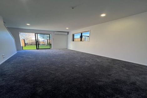 Photo of property in 1/9 Matata Place, Dallington, Christchurch, 8061