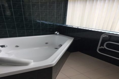 Photo of property in The Links, 20/378-382 Kapiti Road, Paraparaumu Beach, Paraparaumu, 5032