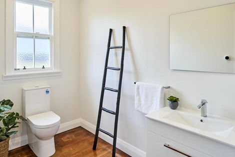 Photo of property in 57 Ranui Terrace, Tawa, Wellington, 5028