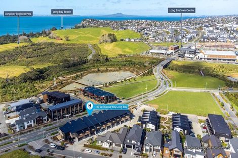 Photo of property in 120 Te Oneroa Way, Long Bay, Auckland, 0630