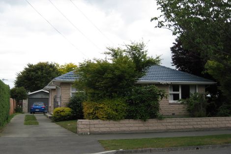 Photo of property in 32 Teesdale Street, Burnside, Christchurch, 8053