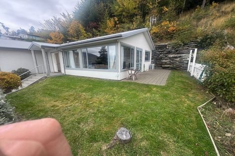 Photo of property in 95 Hensman Road, Queenstown, 9300