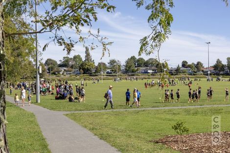 Photo of property in 28 Great North Road, Riverhead, 0820