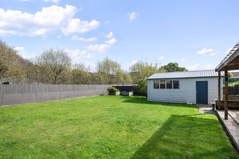 Photo of property in 18 Leybourne Avenue, Waikanae, 5036