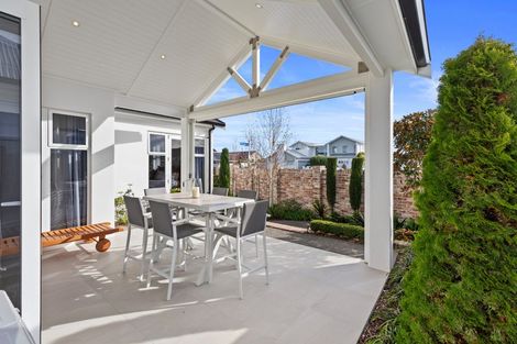 Photo of property in 5 Mollisia Lane, Papamoa Beach, Papamoa, 3118