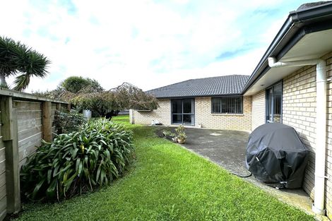 Photo of property in 5 Morewa Place, Takanini, 2112