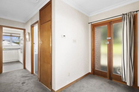 Photo of property in 85 Kaikorai Valley Road, Glenross, Dunedin, 9011