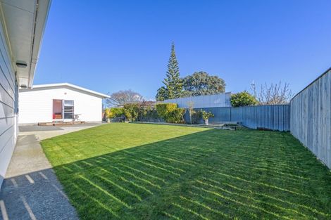 Photo of property in 4 John F Kennedy Drive, Milson, Palmerston North, 4414