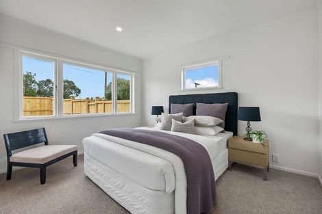 Photo of property in 17 Lancaster Road, Beach Haven, Auckland, 0626