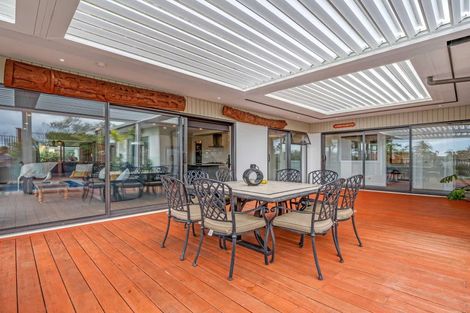 Photo of property in 70 Palm Springs Boulevard, Papamoa Beach, Papamoa, 3118