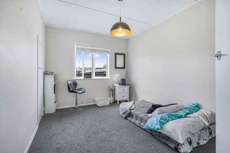 Photo of property in 27 Maitland Street, Frankton, Hamilton, 3204