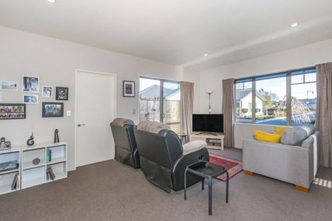 Photo of property in 21 Streamside Court, Woolston, Christchurch, 8062