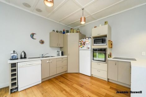 Photo of property in 31 Rata Street, Roslyn, Palmerston North, 4414