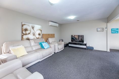 Photo of property in 3 Wendon Mews, Belfast, Christchurch, 8051