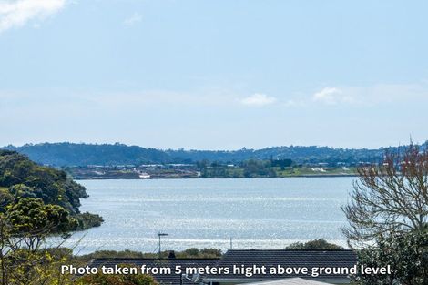 Photo of property in 14b Pipitea Place, Massey, Auckland, 0614