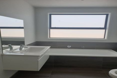 Photo of property in 4 Tomairangi Crescent, Pukekohe, 2120