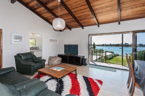 Photo of property in 119 Main Sh25 Road, Tairua, 3508