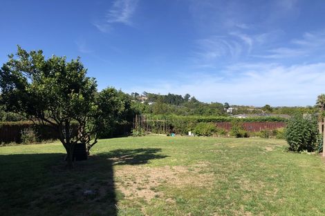 Photo of property in 194 Bleakhouse Road, Mellons Bay, Auckland, 2014