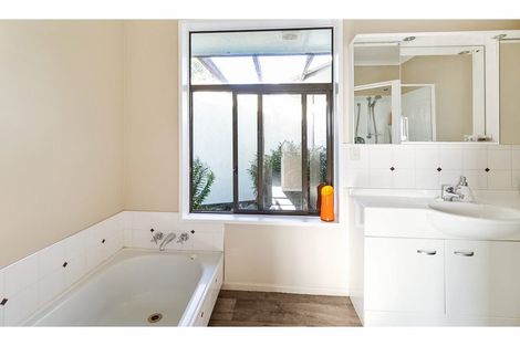 Photo of property in 6 Tasman Street, Oceanview, Timaru, 7910