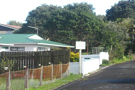 Photo of property in 5b Tahurangi Place, Spotswood, New Plymouth, 4310