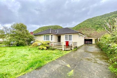 Photo of property in 54 Black Beech Street, Birchville, Upper Hutt, 5018