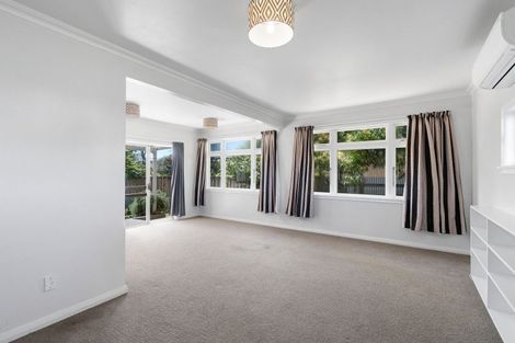 Photo of property in 147 Bartholomew Road, Levin, 5510