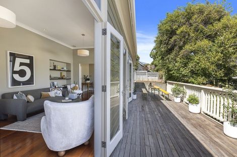 Photo of property in 4 Dawson Street, Berhampore, Wellington, 6023