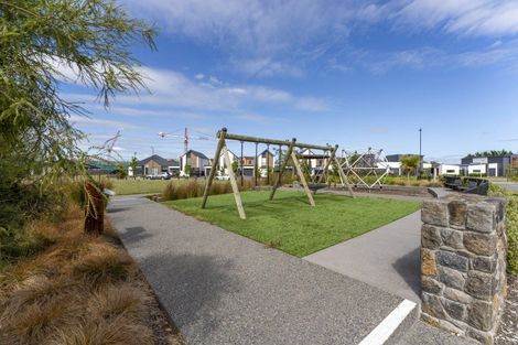 Photo of property in 18 Grey Way, Russley, Christchurch, 8042