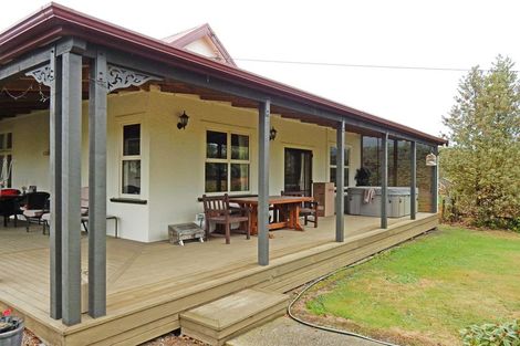 Photo of property in 2 Essex Street, Weston, Oamaru, 9401