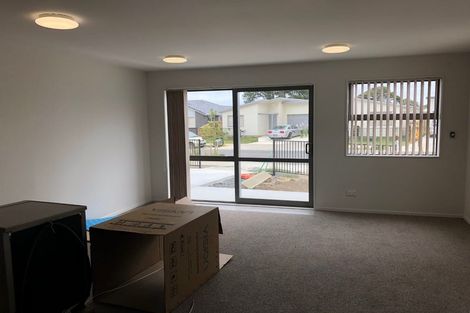 Photo of property in 33 Totara Meadows Court, Wiri, Auckland, 2104