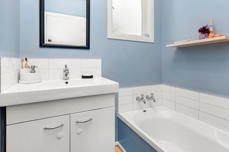 Photo of property in 7 Cureton Street, Morrinsville, 3300