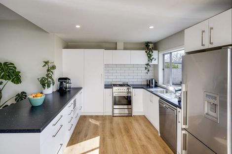 Photo of property in 422 Massey Street, Akina, Hastings, 4122