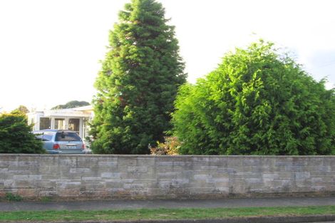 Photo of property in 15 Rimu Street, Waikanae, 5036